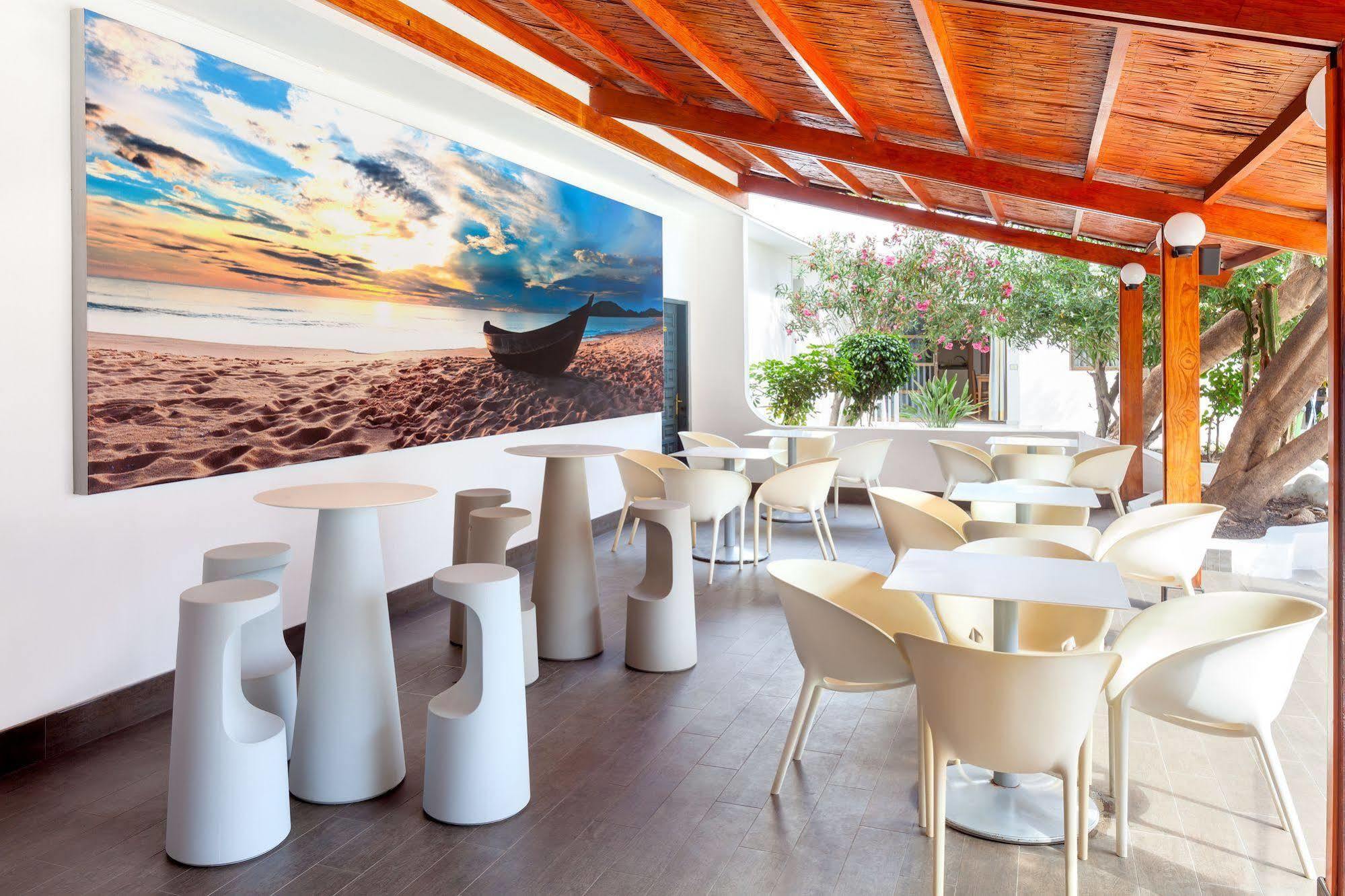 Aguamar Apartamentos, Los Cristianos Downtown Exterior foto
